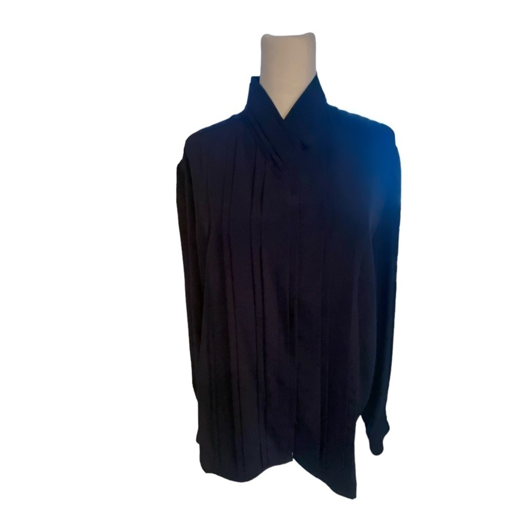 Yves St. Clair blouse size 18
